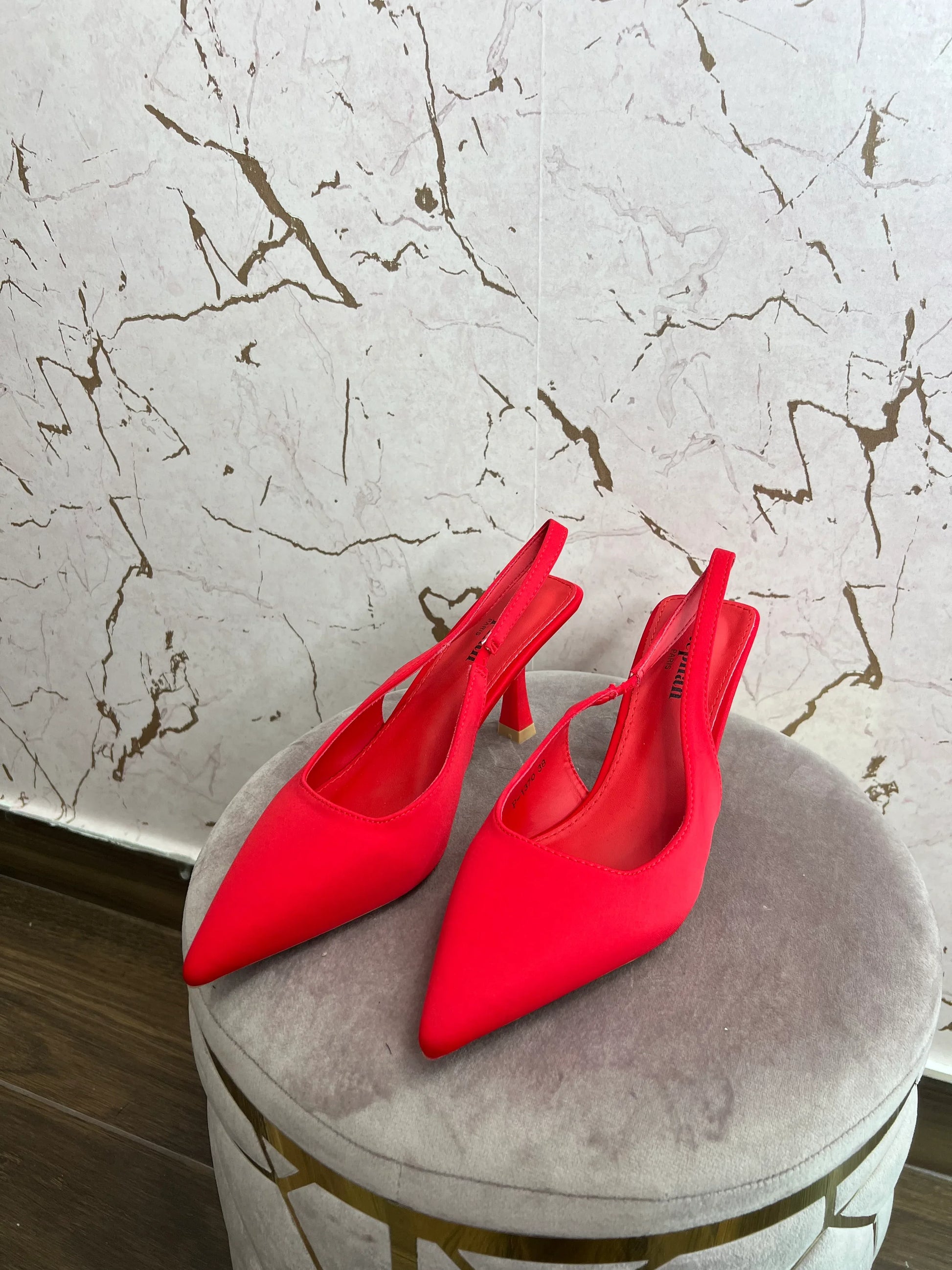 DÉCOLLETÉ CREEPY - Collezione inverno 2025 | MacrìBoutique