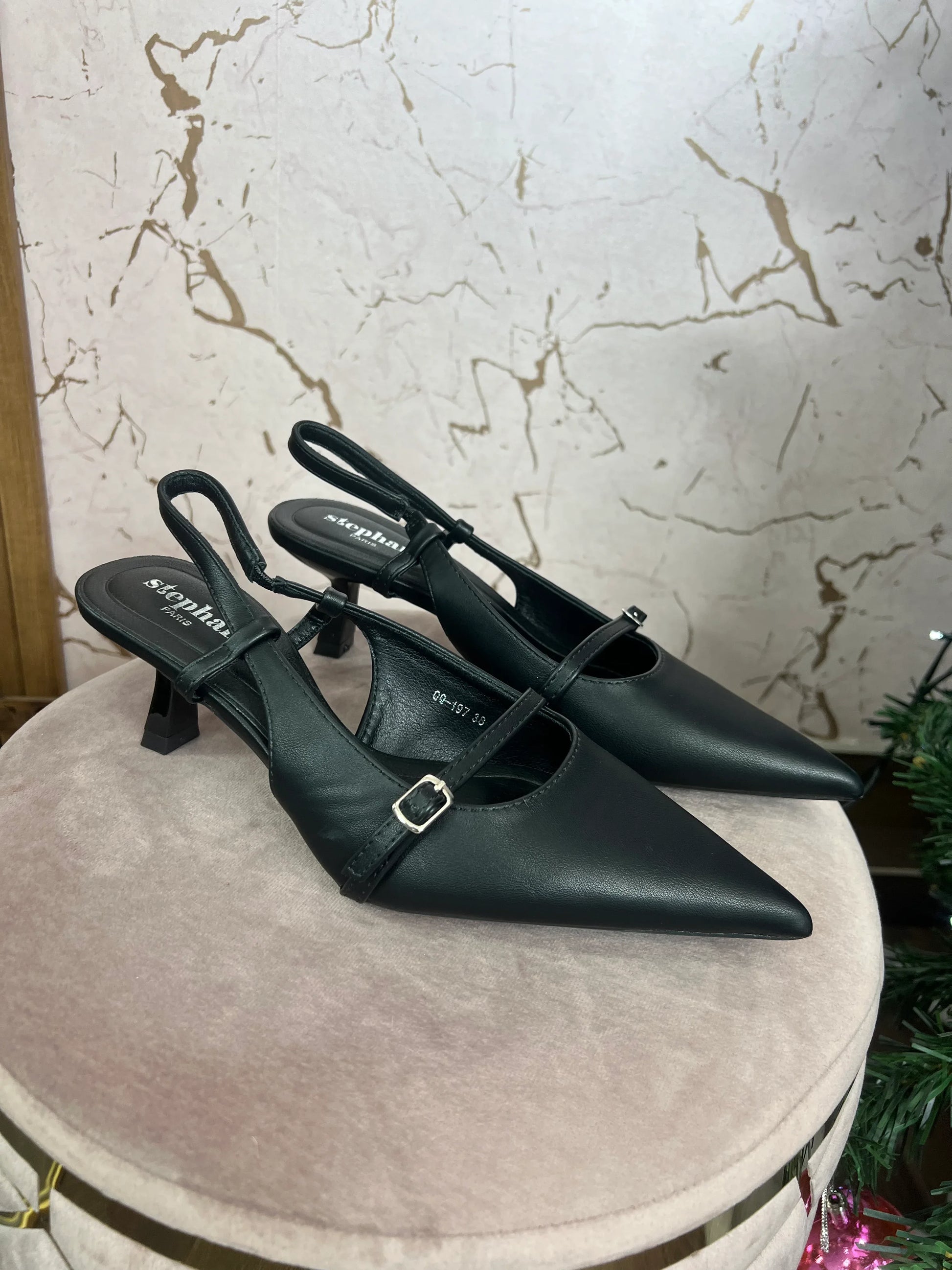 DÉCOLLETÉ NERO CINTURINO - Collezione inverno 2025 | MacrìBoutique