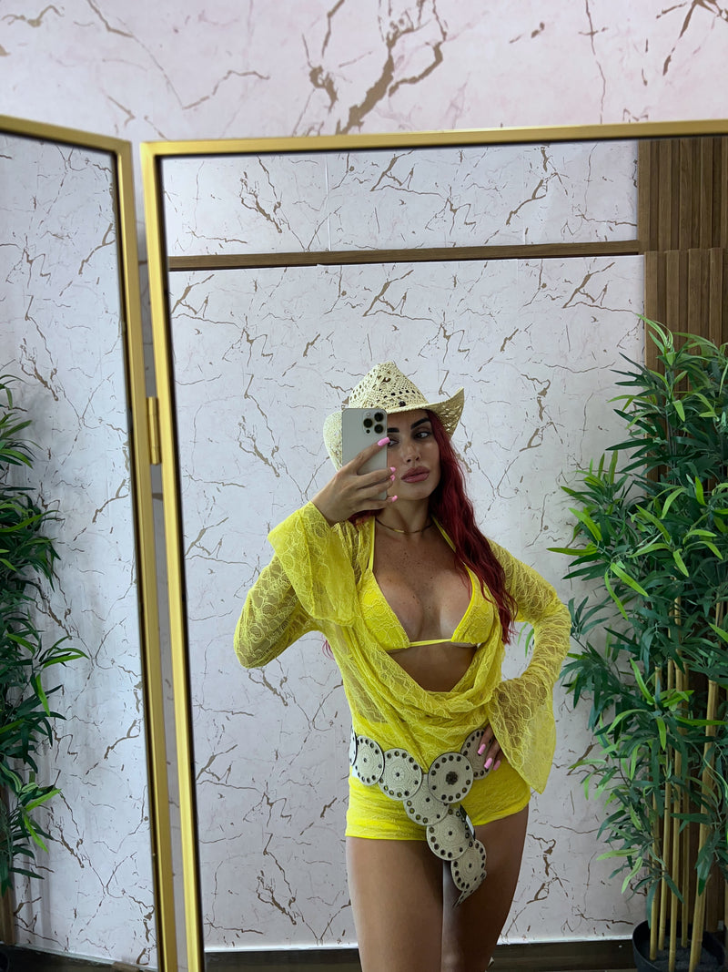 SET  EMILY