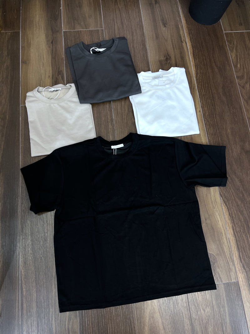 T-SHIRT NYLA OVERSIZE