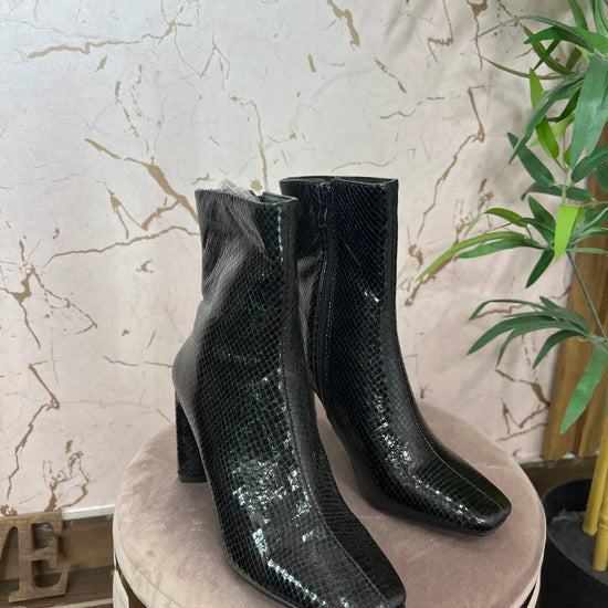 STIVALE METALLIC NERO - Collezione inverno 2025 | MacrìBoutique